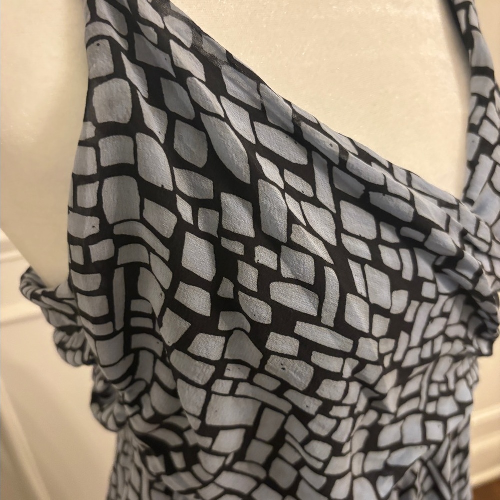 Chic Asymmetrical Black and blue midi Dress - Picture 2 of 10